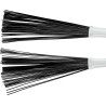 ESCOBILLA NYLON MANGO PLÁSTICO