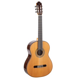 Guitarra clásica Admira ARTISTA Cedro Palosanto