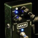 PEDAL MXR® FX DELAY ANALÓGICO CARBON