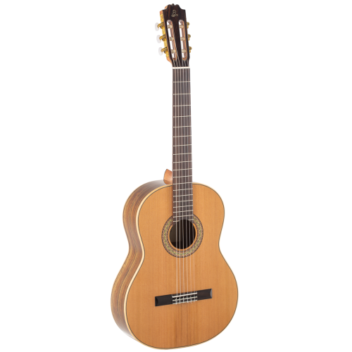 GUITARRA CLÁSICA ADMIRA A8 SERIE ARTESANÍA