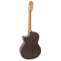 GUITARRA CLÁSICA ADMIRA A6 ELECTRIFICADA CON CUTAWAY CON FISHMAN SERIE ARTESANÍA